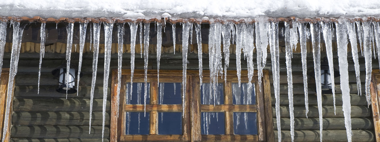 spray foam prevents ice dams by providing proper insulation in San Francisco attic spaces